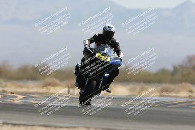 media/Apr-26-2025-BRL Bagger Racing League (Sat) [[9e270f465f]]/3-Super Street Baggers Qualifying/